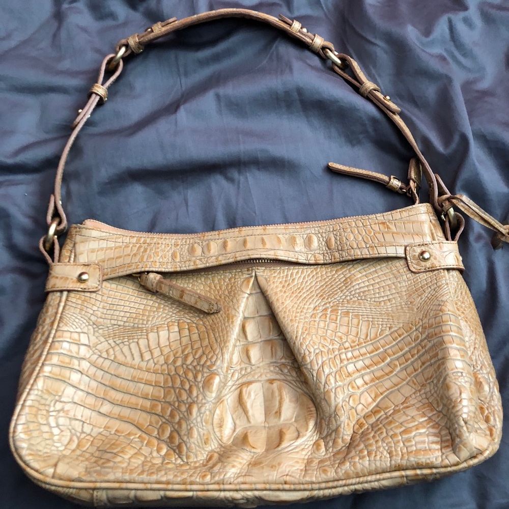 Croc Embossed Brahmin Shoulder Bag 💫